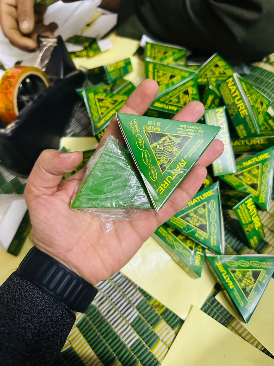 seven green nature herbal shampoo bar eco friendly hair strengthening formula with cacumen biotae & isatis indigotica for healthy growth